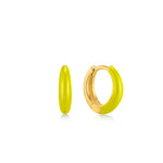 Boucles d'oreilles cerceau Huggie en or émaillé jaune fluo